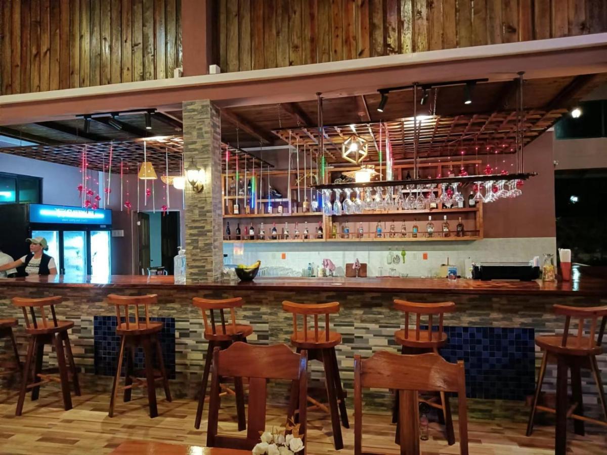 Sunshine View Hotel And Restaurant Корозал Екстериор снимка
