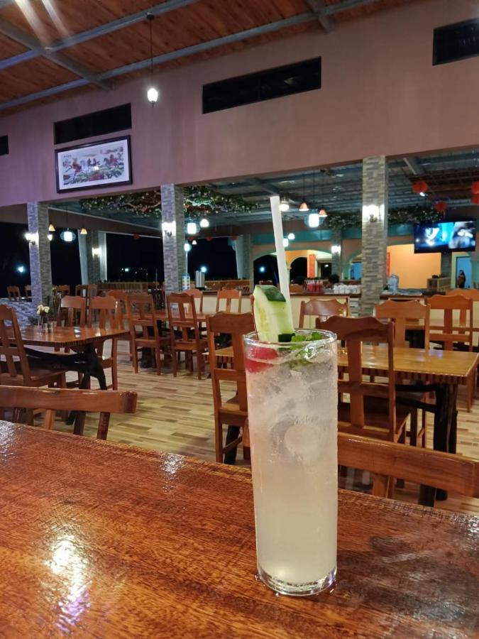 Sunshine View Hotel And Restaurant Корозал Екстериор снимка